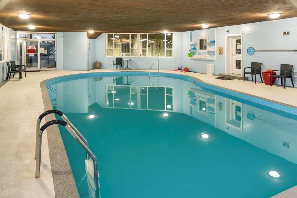 Econo Lodge Inn & Suites Medicine Hat Faciliteiten foto